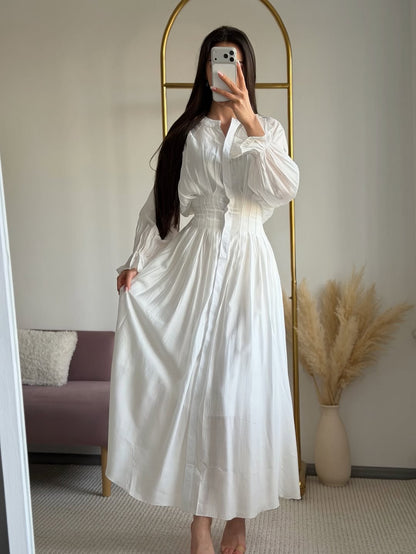 Elegant Long Flowing Dress